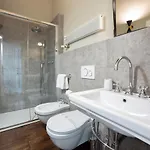 Gasthuis Parione Uno 4*