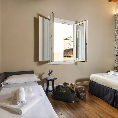 Parione Uno 4* Florence